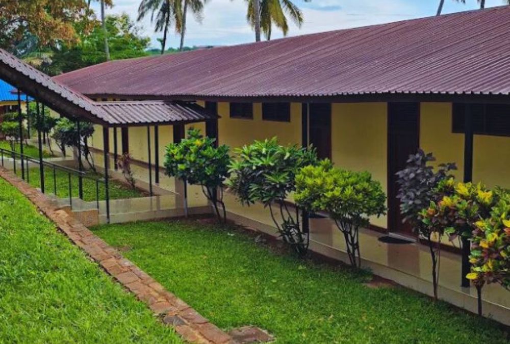 Welcome to Aqua Lodge Modern Hotel Rooms and Services